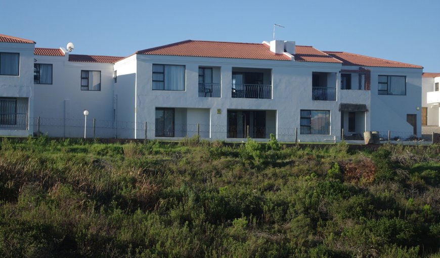 Welcome to Wegbreekhuis in Jeffreys Bay, Eastern Cape, South Africa