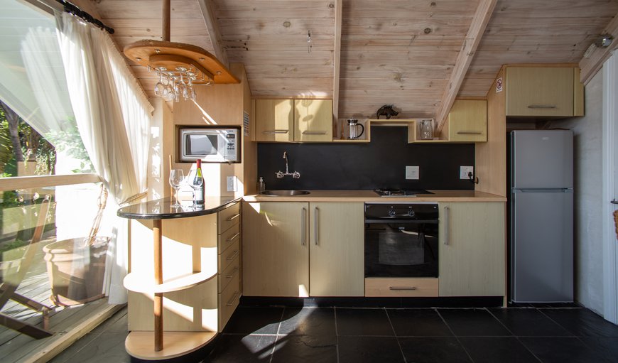 Loft Suite-delightful, light and bright: Full kitchen