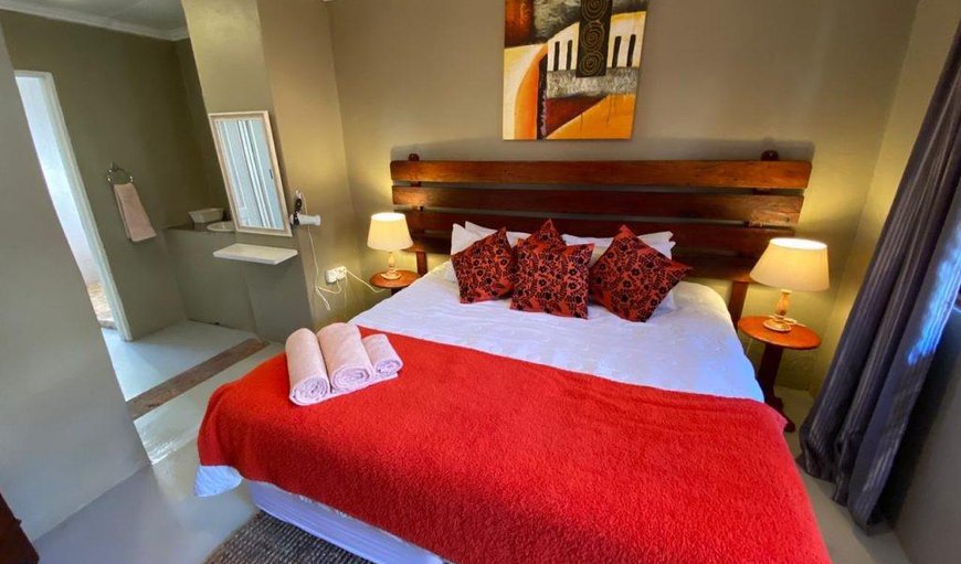 The Nyala Family Room: The Nyala Family Room - There is a king size bed or 2 single beds and a bunk bed