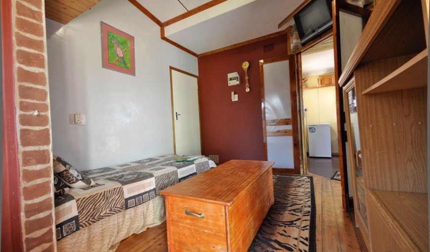 PRIVATE ROOM - HOUSESHARE at NORTH LODGE: 2 Bedroom Cottage A/B