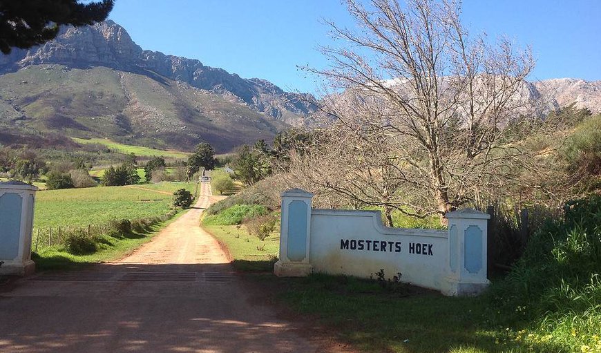 Welcome to Mosterts Hoek Guest House. in Worcester, Western Cape, South Africa