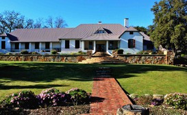 Elgin Vintners Country House image