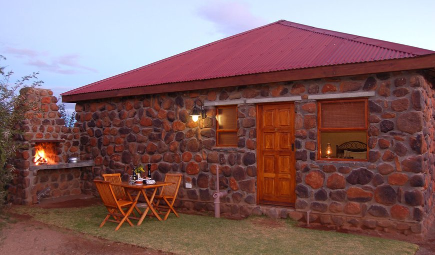 Hunters Lodge 4 Sleeper: The Vale Karoo Farm