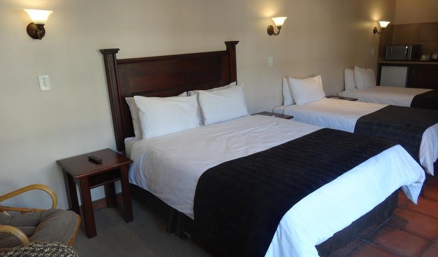 Luxury Family Room (3): Shonalanga Lodge