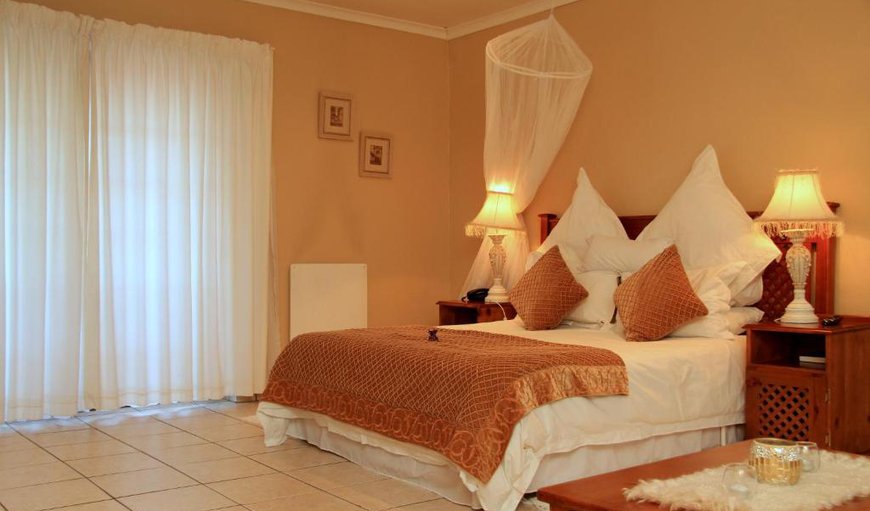 Honeymoon/Executive Suite -King Size Bed: Honeymoon/Executive Suite -King Size Bed - Bedroom