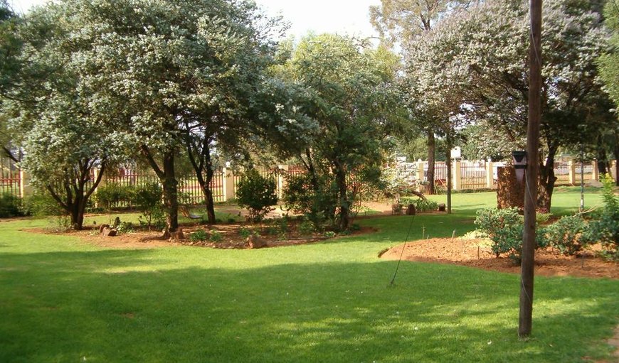 Ingwe Guest Lodge is located an hour's drive from Johannesburg.