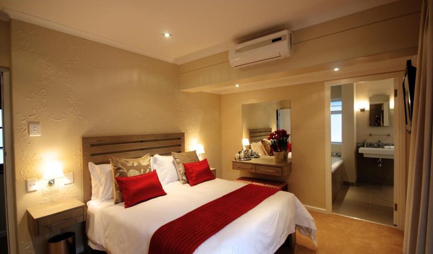 Queen Room - Disabled Friendly: Queen Room - Disabled Friendly - Bedroom