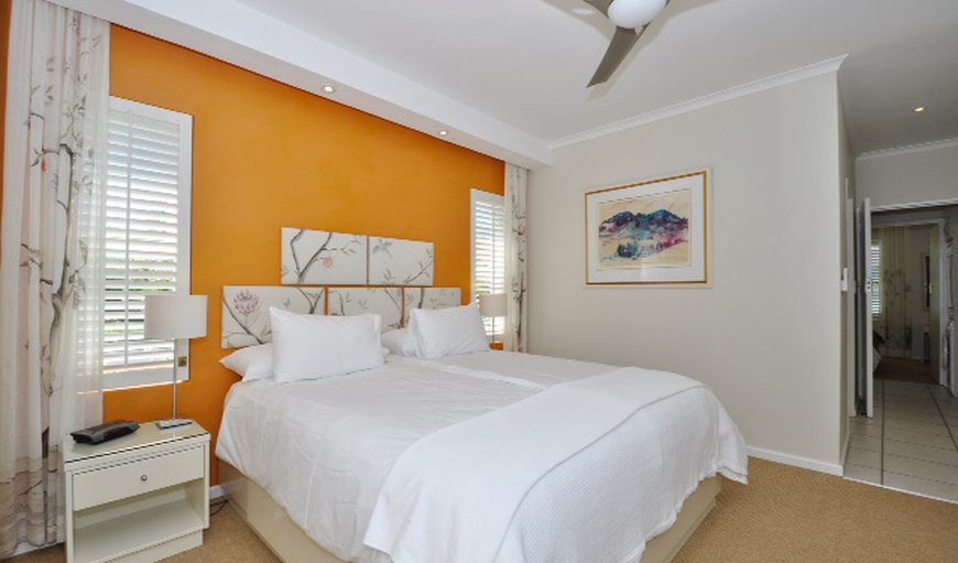 Luxury Apartment: Bedroom