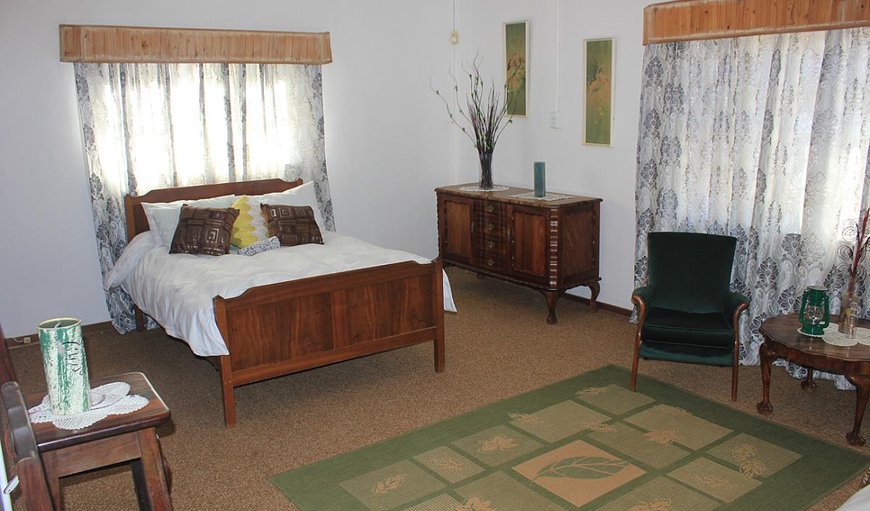 Self-Catering Farmhouse: Bedroom with double bed and single bed.