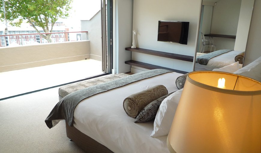 7 Bayview Terrace: Master bedroom