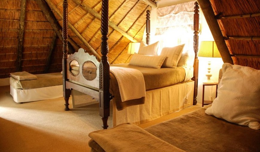 The Thatched House: Bedroom