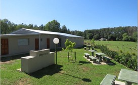 Riverside Manor - Backpackers Unit A image