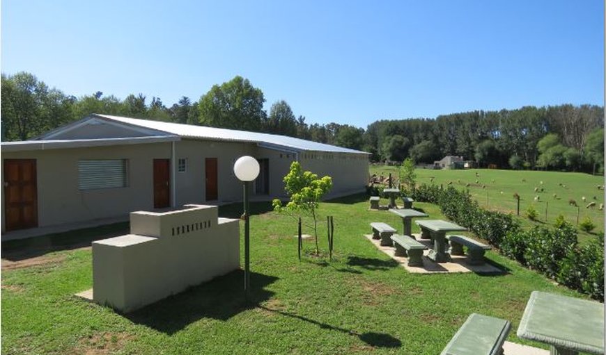Welcome to the Backpackers Units / outside braai and seating area in Mooi River, KwaZulu-Natal, South Africa
