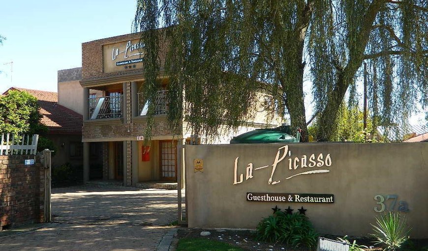 Welcome to Picasso's Guest House. in Lephalale (Ellisras), Limpopo, South Africa