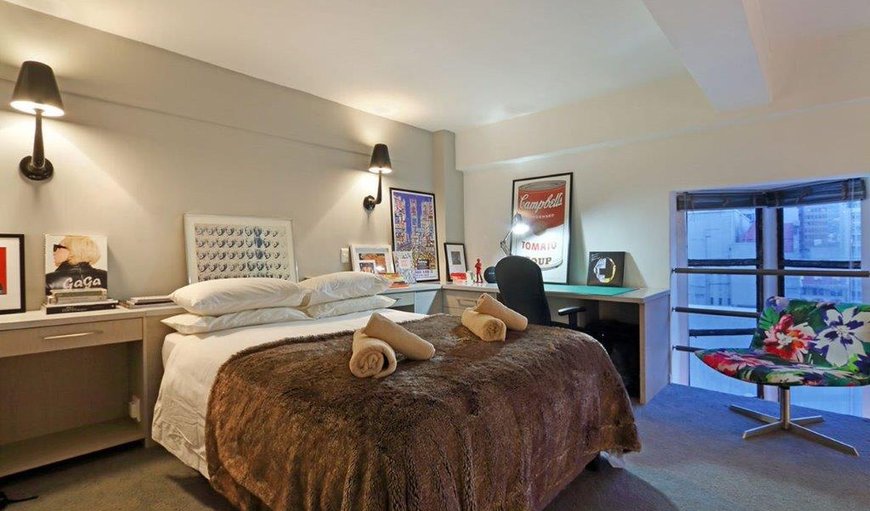 1 Bed - Apartment Anjana: There is a queen size bed in the loft area