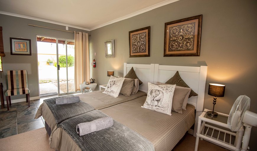 Spacious en-suite rooms with private entrance and covered verandah in The Crags, Plettenberg Bay, Western Cape, South Africa