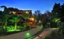 Knysna Lodge Self Catering Accommodation - Main Holiday House & Glamping Cabins image