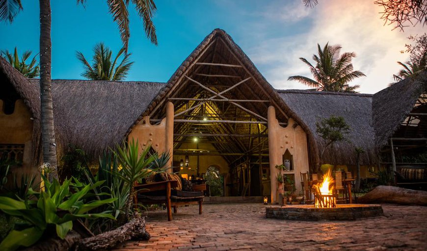 Welcome to Turtle Cove Lodge and Shala in Praia do Tofo , Inhambane Province, Mozambique