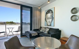 Docklands - One Bedroom Deluxe Apartments image