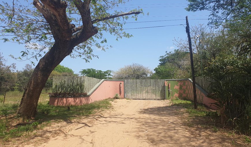 Entrance to Pumusa Bushcamp