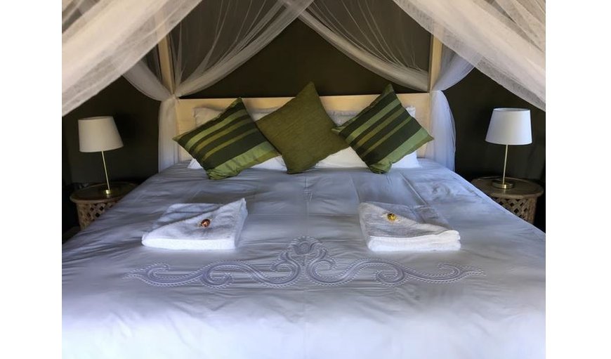 Elandsvlei Estate Luxury Tent: Tent with a king size bed