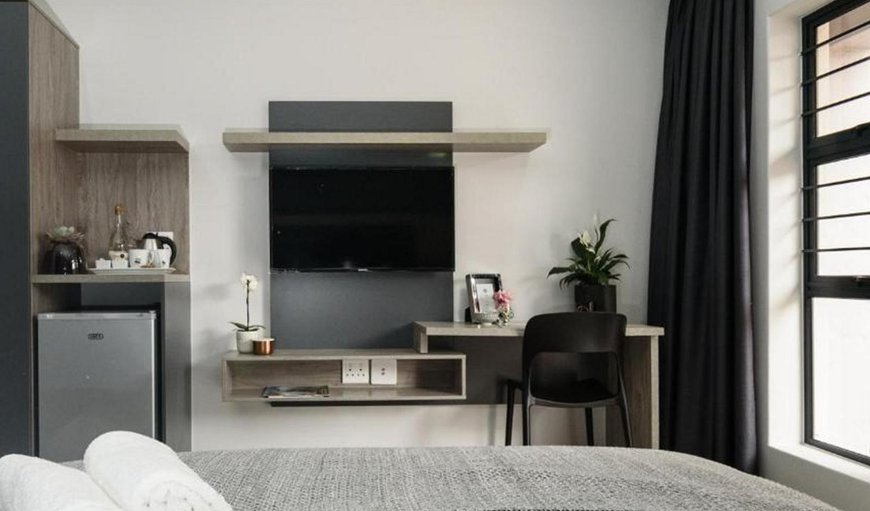Standard Rooms: TV and multimedia