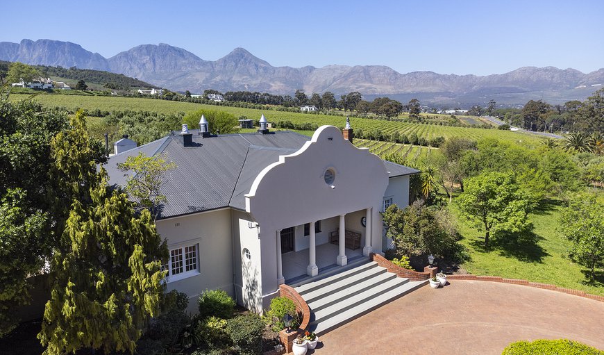 Welcome to Vineyard Manor @ 13 Vines in Somerset West, Western Cape, South Africa