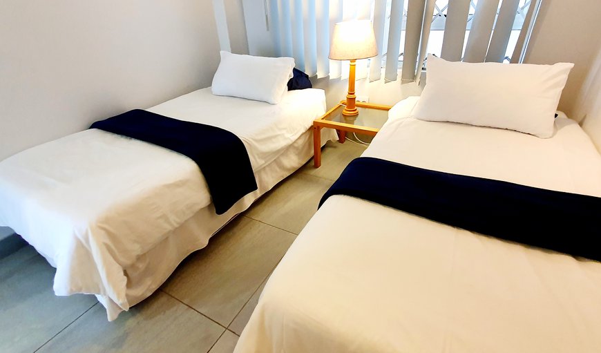 Ramsgate Rendezvous 13: Bedroom with twin singles
