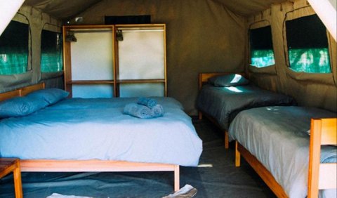 4 Sleeper Tent: Photo of the whole room