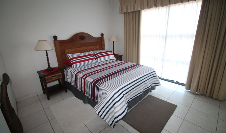 Bondi Beach 16: Second Bedroom with Queen Size Bed