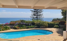 Neptunes Seat- Garden Paradise with Ocean Views image
