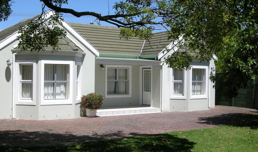 Property / Building in Bergvliet, Cape Town, Western Cape, South Africa