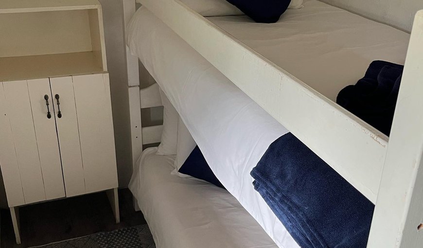 Eagle Cottage: Bunk beds in second room