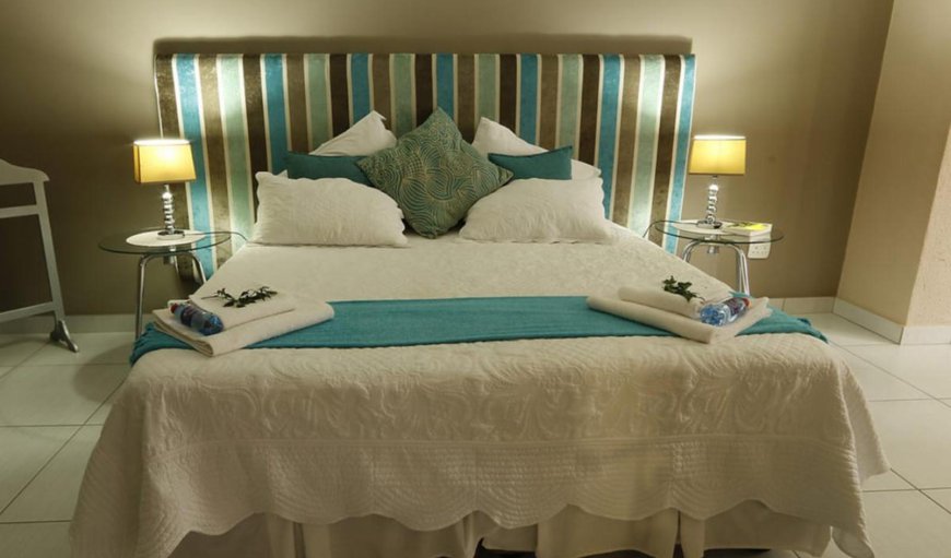 Room 10.Soft colours of the Ocean: Bed