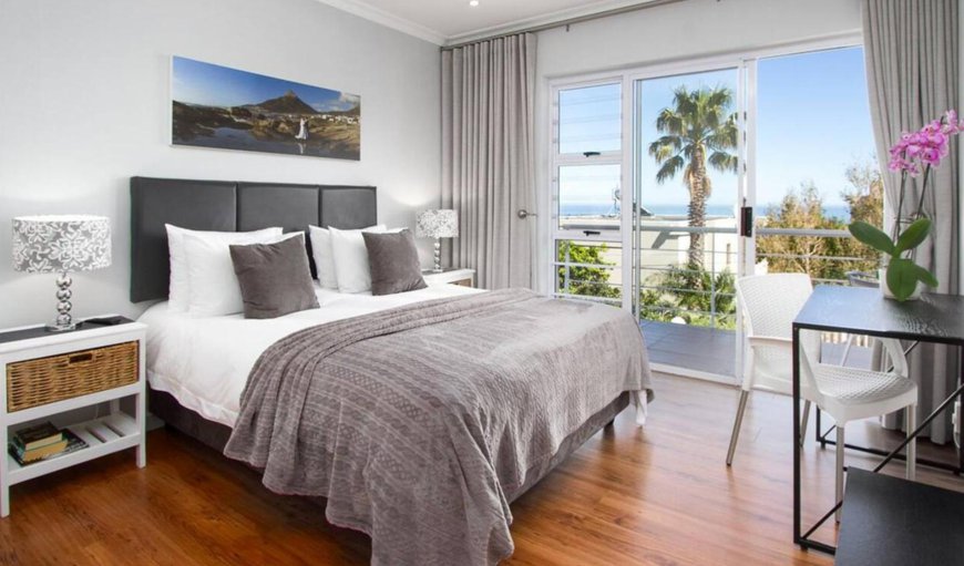 Seaview Camps Bay Apartment: Bed