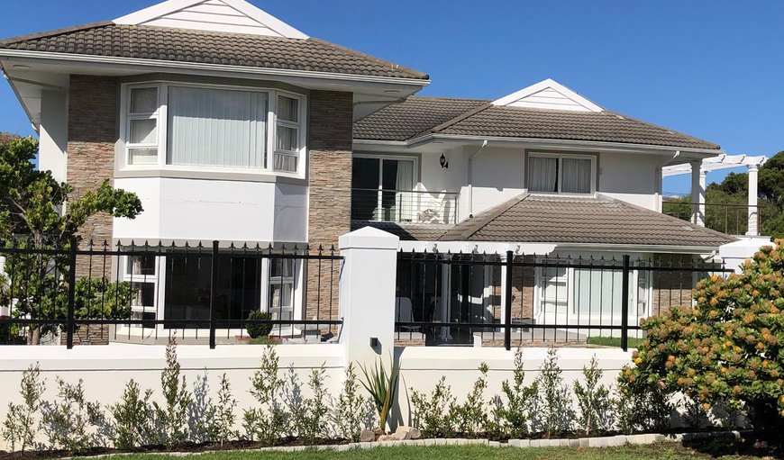 Property / Building in Westcliff - Hermanus, Hermanus, Western Cape, South Africa