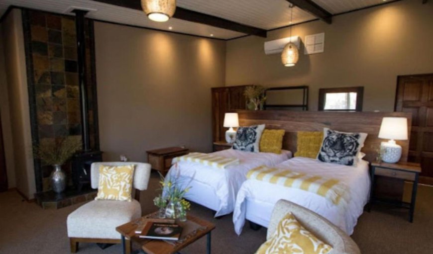 Luxury Suite with Wraparound Balcony: Photo of the whole room