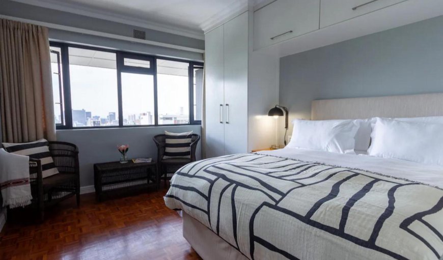 Signal Views Apartment: Bed