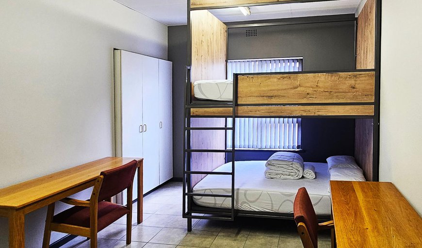 Bunker-type Double Bed in Dorm B: Photo of the whole room