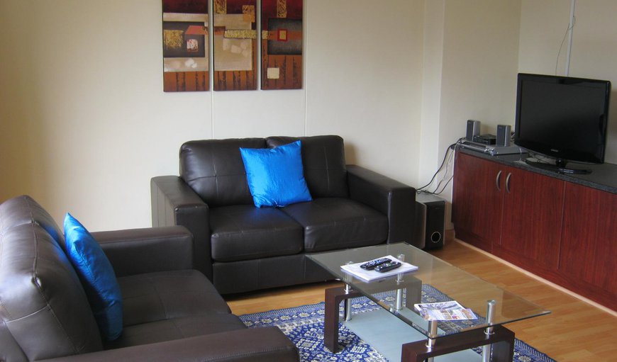 Majorca Self-Catering One Bedroom: TV and multimedia