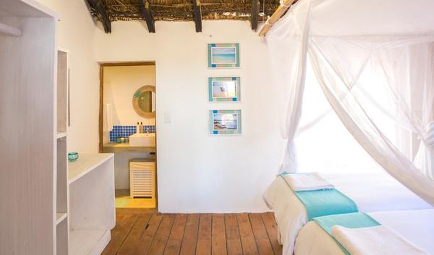 Casa Feliz - Stylish 2 Bedroom Cabin: Cottage 4 B - Bedroom