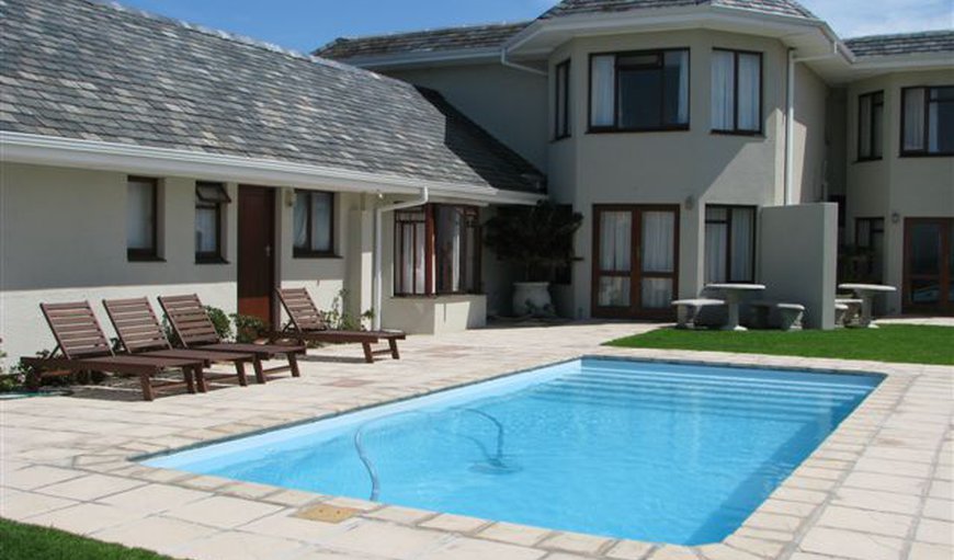 Welcome to Sandbaai Country House in Sandbaai, Hermanus, Western Cape, South Africa