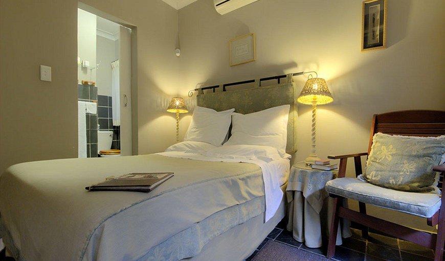 Double Room 7: single with 3/4 bed - Bedroom with a 3/4 bed