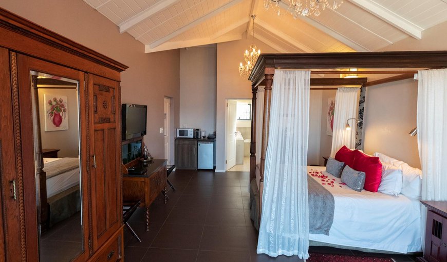 Superior Suite (balcony, sea views): Honeymoon / Superior Room