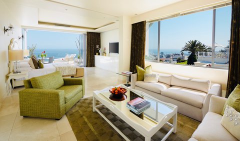 Superior Suite with Seaviews: Room 11A