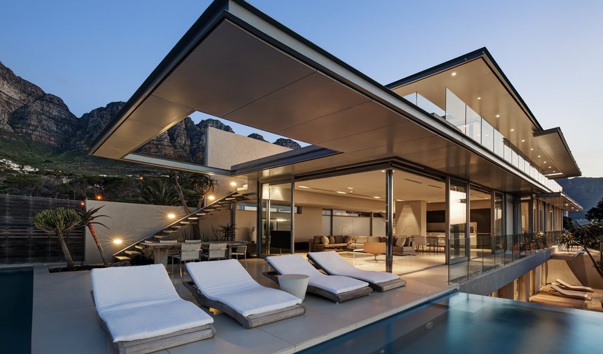 008 Bond Villa in Camps Bay, Cape Town, Western Cape, South Africa